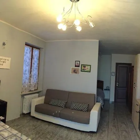 Casa In Langa Διαμέρισμα Άλμπα