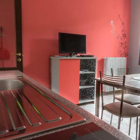 Διαμέρισμα Casa In Langa Άλμπα