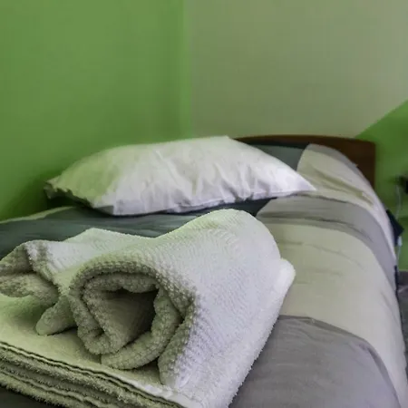 兰戈旅馆 公寓 阿尔巴