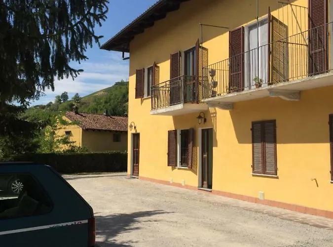 Casa In Langa * Alba (Piedmont)